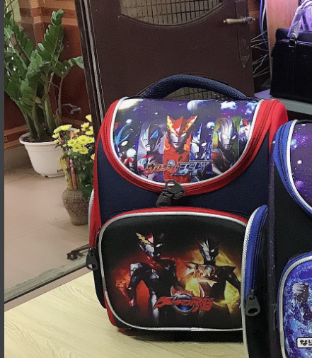 ba-lo-chong-gu-lung-hoc-sinh-golove-hinh-2-sieu-nhan