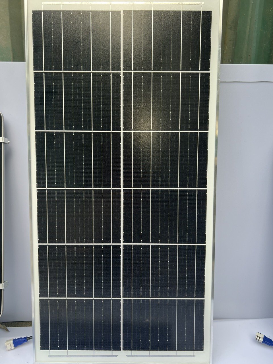 Đèn Đường Bàn Chải SOLARLED 400W – Giải Pháp Chiếu Sáng Hiệu Quả Cho Đường Phố