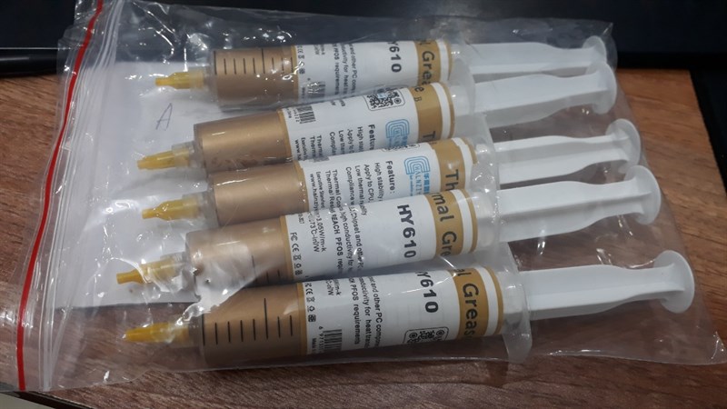 keo-tan-nhiet-lam-mat-cpu-hy610-dang-xi-lanh-mau-vang