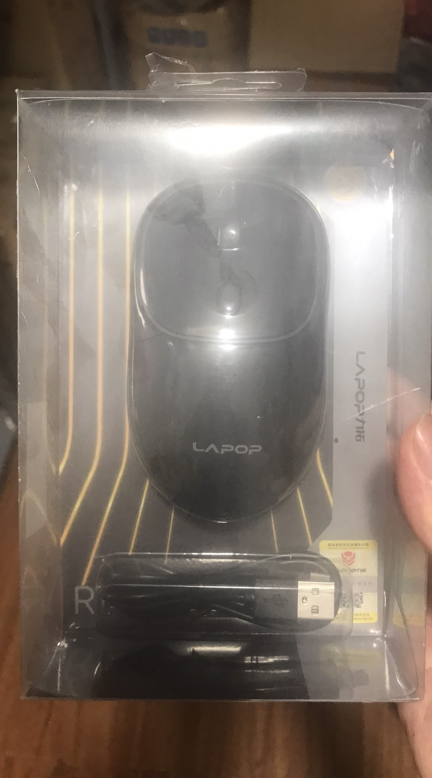 Chuột máy tính không dây LAPOP RM60 led hiệu ứng dùng sạc, bluetooth, click không gây tiếng ồn