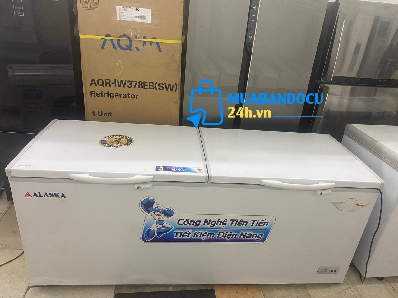 Tủ đông Alaska 1000 lít, mới 90%