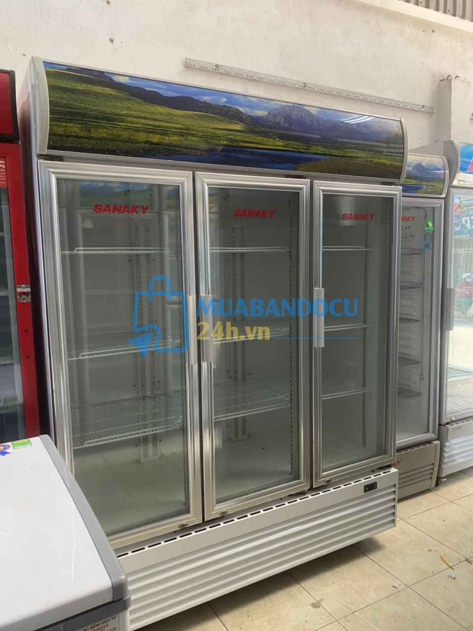 Tủ mát Sanaky 1500 lít VH-1520HP mới 90%