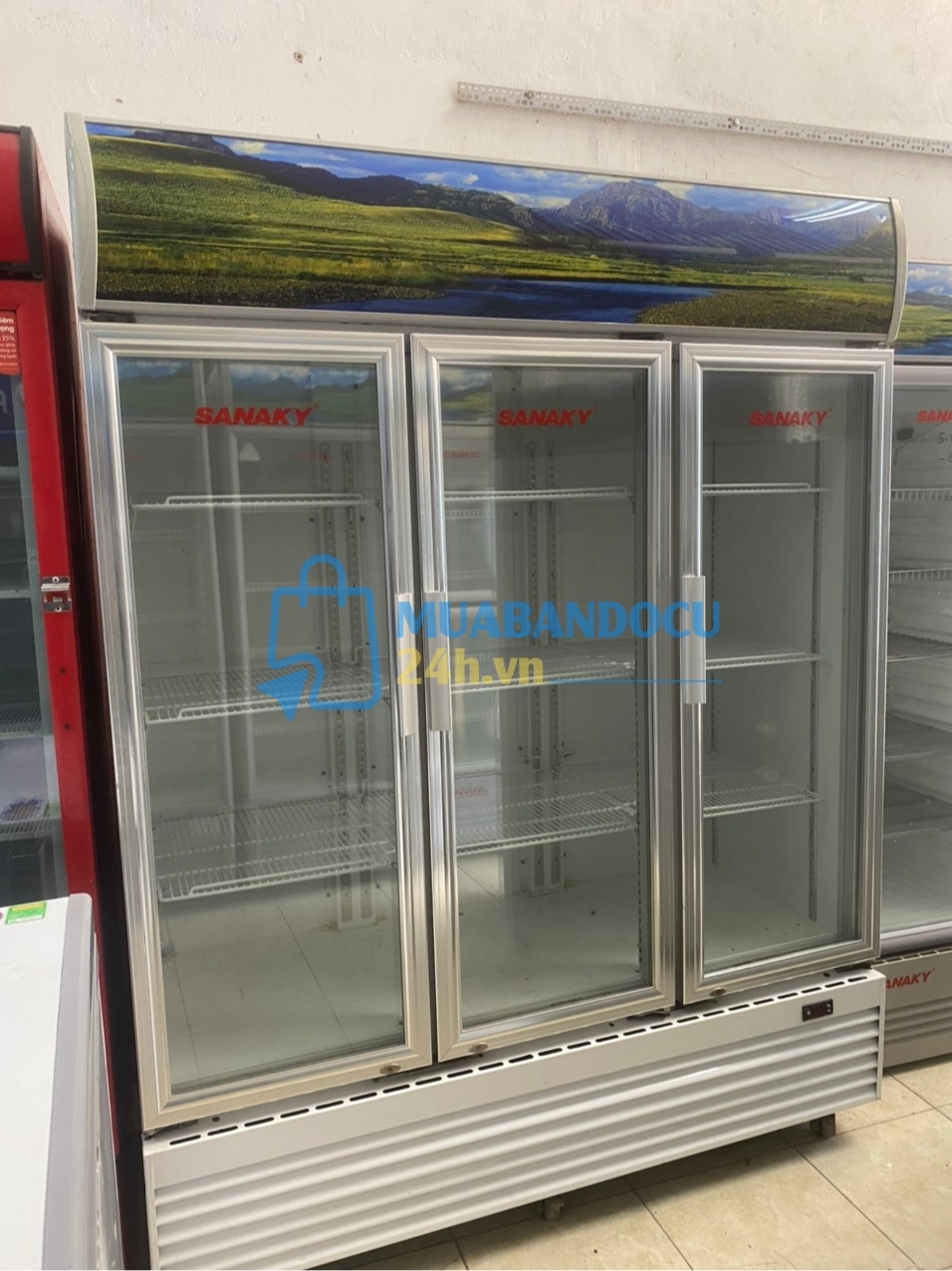 Tủ mát Sanaky 1500 lít VH-1520HP mới 90%