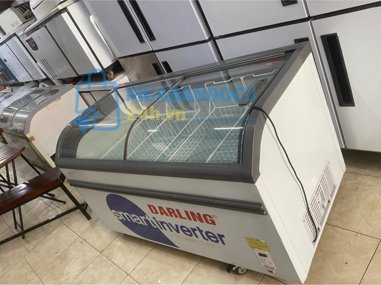 Tủ đông Darling 800 lít DMF-7079ASKI, mới 90%