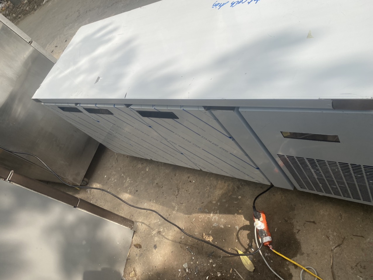 Bàn Đông 3 Cánh Inox Đức Minh 500L-180cm, New 99%