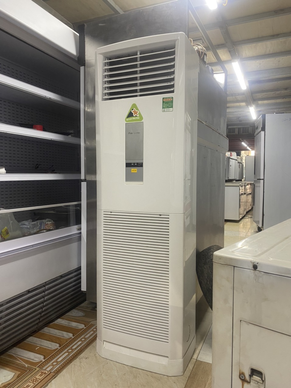 Điều hòa tủ đứng Panasonic 28000BTU – new 95%