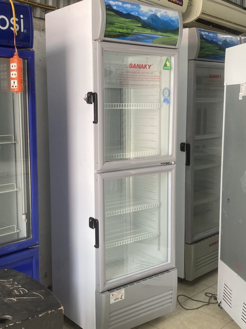 Tủ mát Sanaky 408 lít, mới 99%