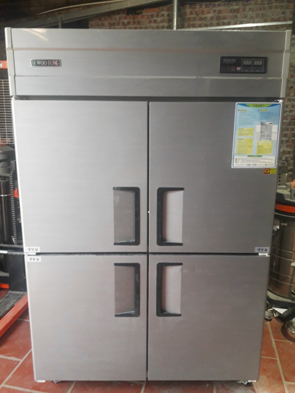 Tủ đông inox 4 cánh woosung GWM-1243RF cũ