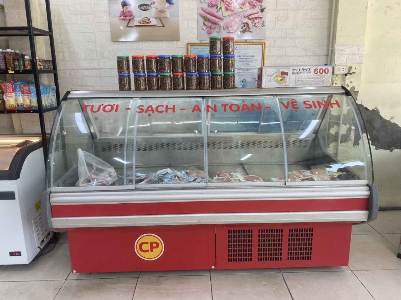 Tủ Trưng Bày Thức Ăn Vinacool SHG-2000FY -New 99%