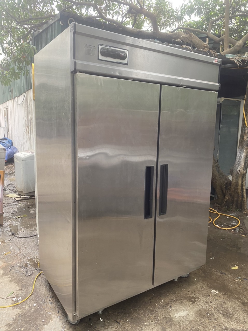 Tủ Đông 2 Cánh Inox Đức Minh 950l - NEW 95%