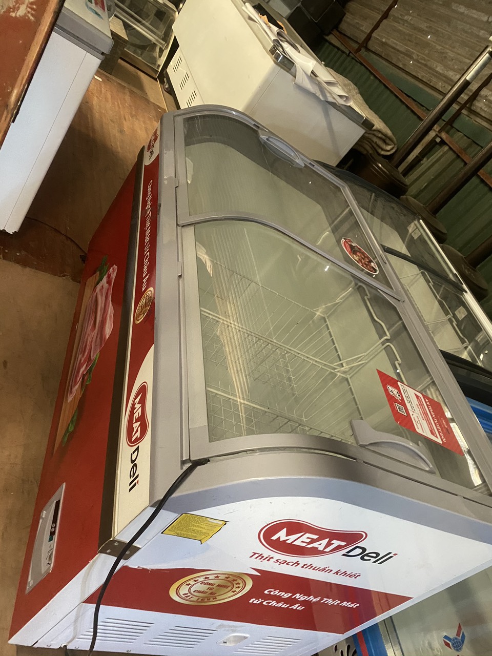 Tủ Đông Alaska 800L Kính Cong SD-601B- New 99%- Hàng Chính Hãng