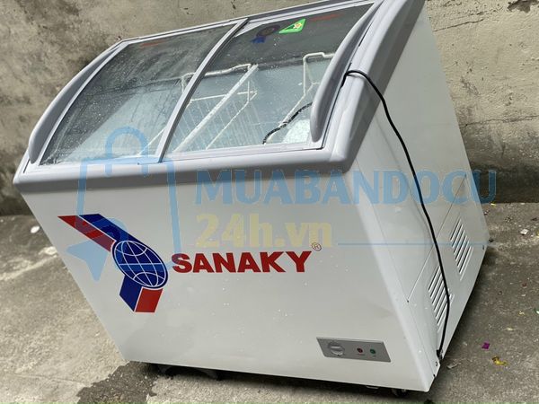 ​​​​​​​Thanh lý Tủ đông sanaky 300 lít mới 90%