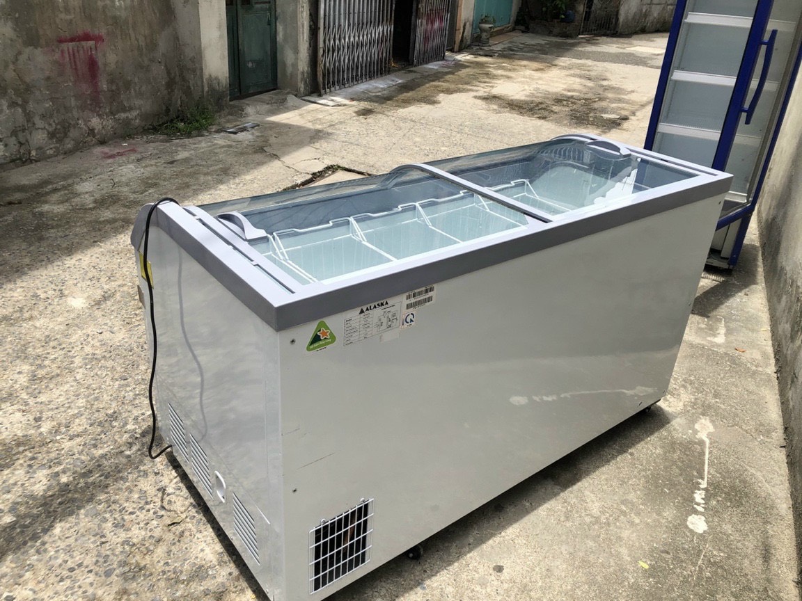Tủ đông Alaska 800 lít - New 97%