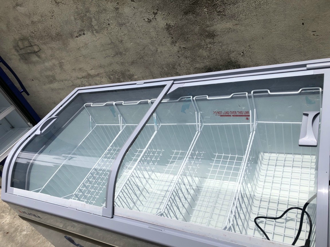 Tủ đông Alaska 800 lít - New 97%