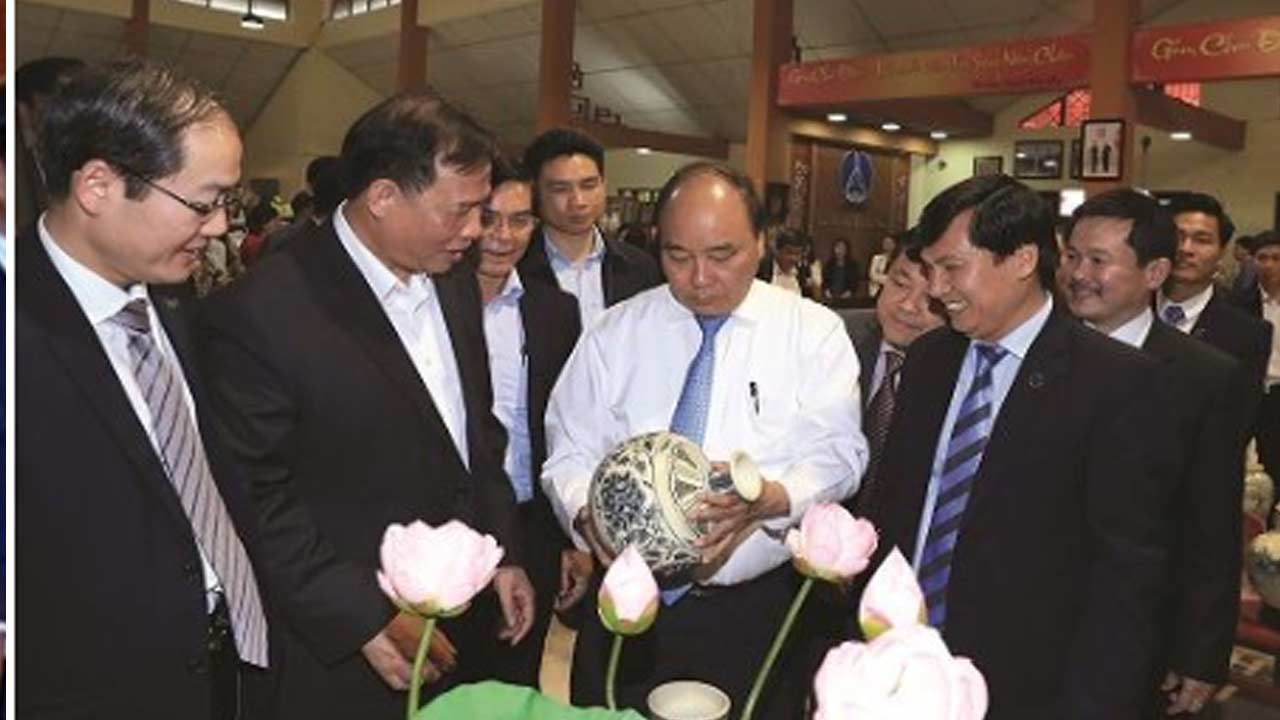 Gốm Chu Đậu - Bản sắc Việt, tỏa sáng năm châu