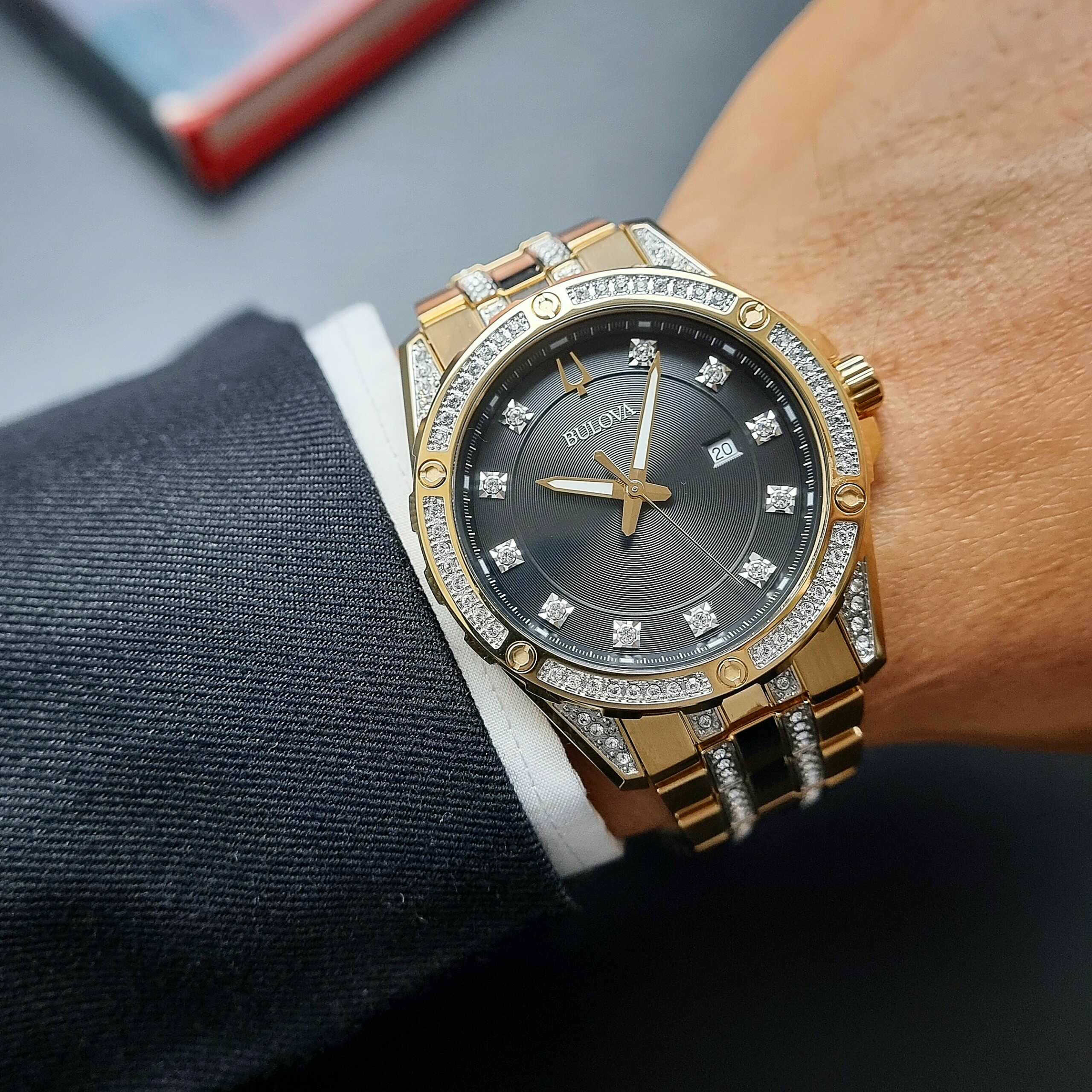 Hwatch