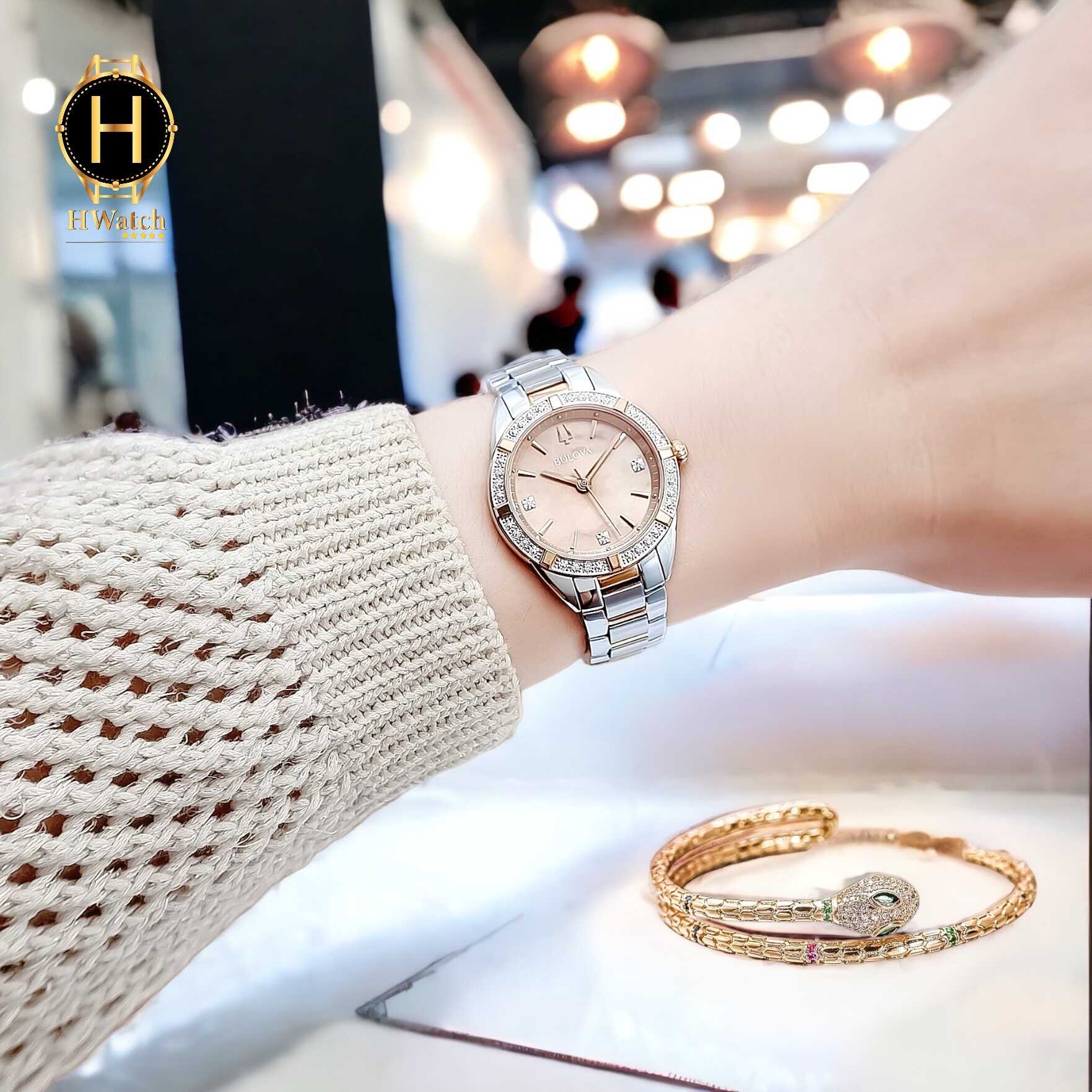 ng H N Bulova Quartz 98R264 Day Thep V Tr ng M t Vang H ng Sapphire
