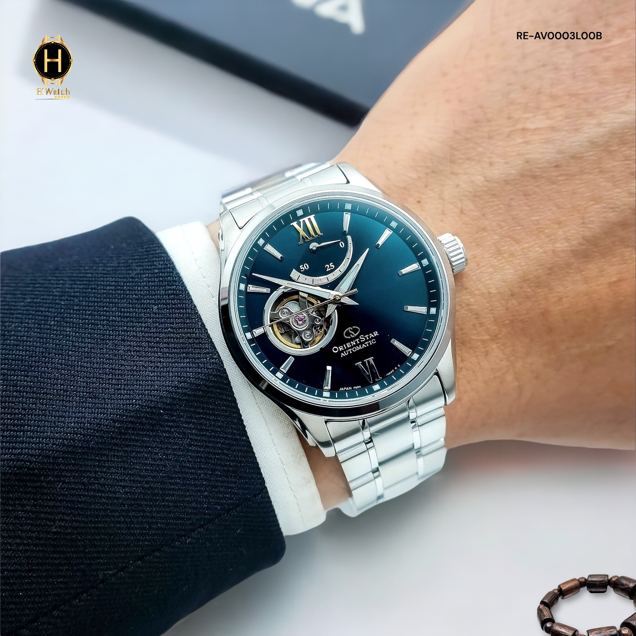 Đồng Hồ Nam Orient Star Automatic Semi Skeleton Open Heart Green RE-AT0002E00B RE-AT0002E