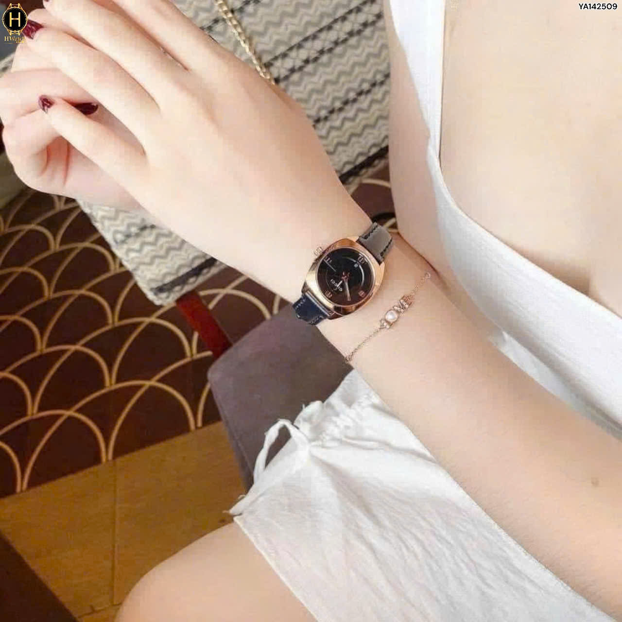 Đồng Hồ Nữ Gucci Quartz YA142509 GG2570 - Main Image