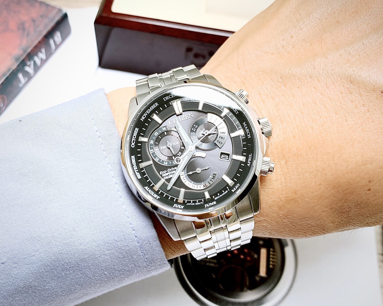 ng H Nam Citizen Quartz Eco Drive Perpetual Calendar BL8140 80E Day S t M t en