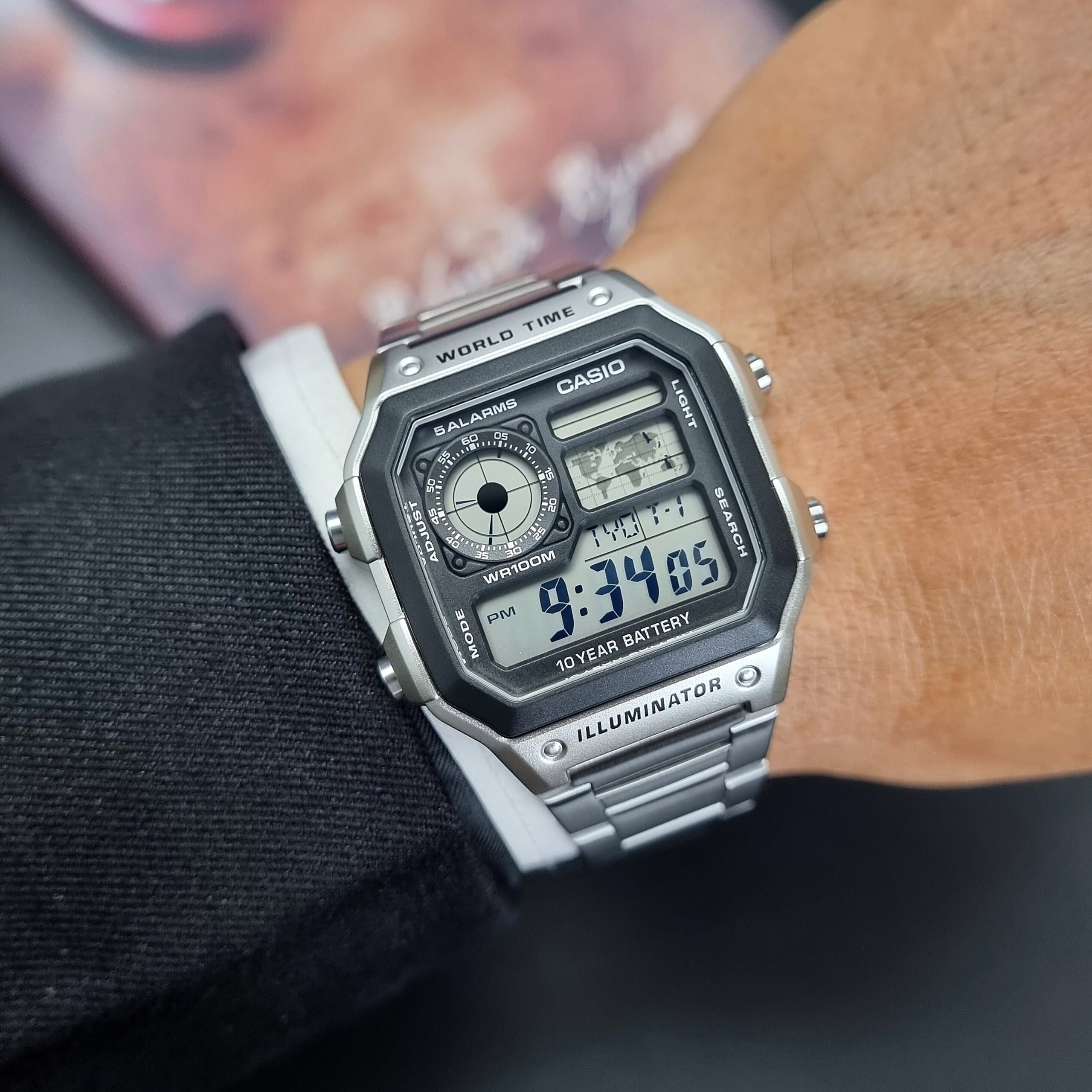 Đồng hồ Nam Casio AE-1200WHD-1AVDF Quartz Dây Sắt Mặt Đen 