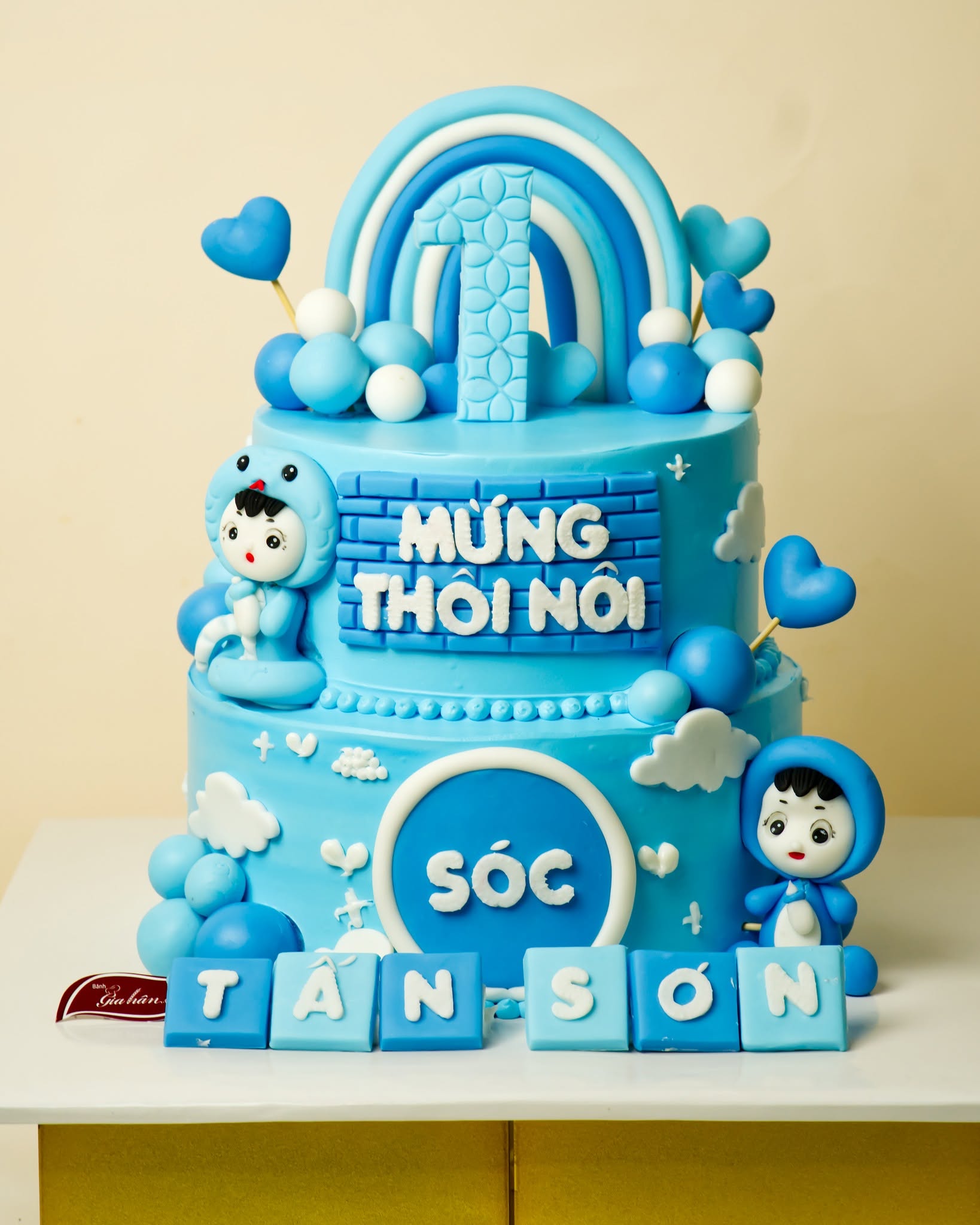 Bánh Kem Fondant 2 Tầng