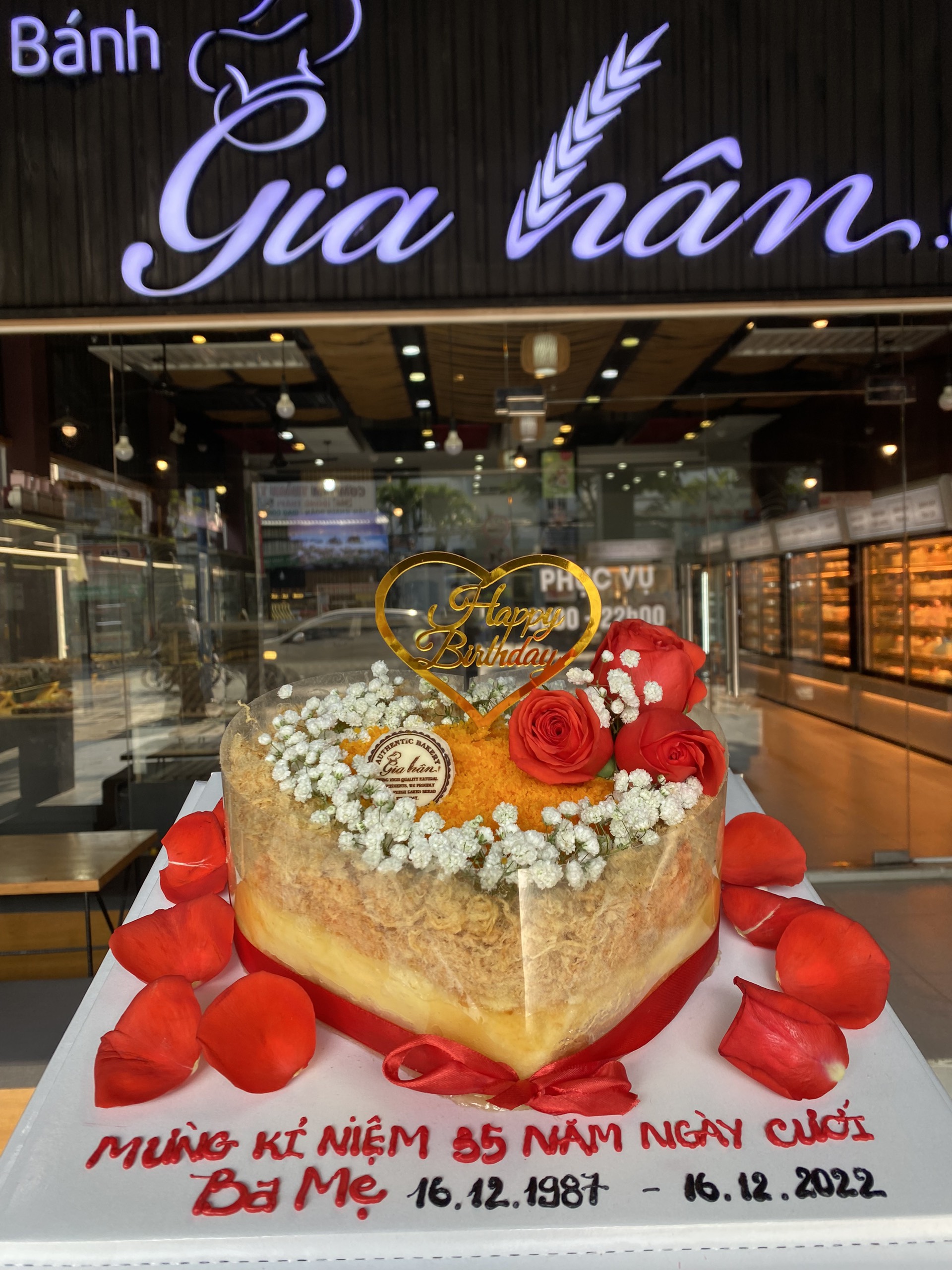 Bánh kỷ niệm 10 năm ngày cưới MS922 Bánh sinh nhật bông lan trứng muối Tp HCM #19 Bánh kỷ niệm 10 năm ngày cưới MS922 Bánh sinh nhật bông lan trứng muối Tp HCM