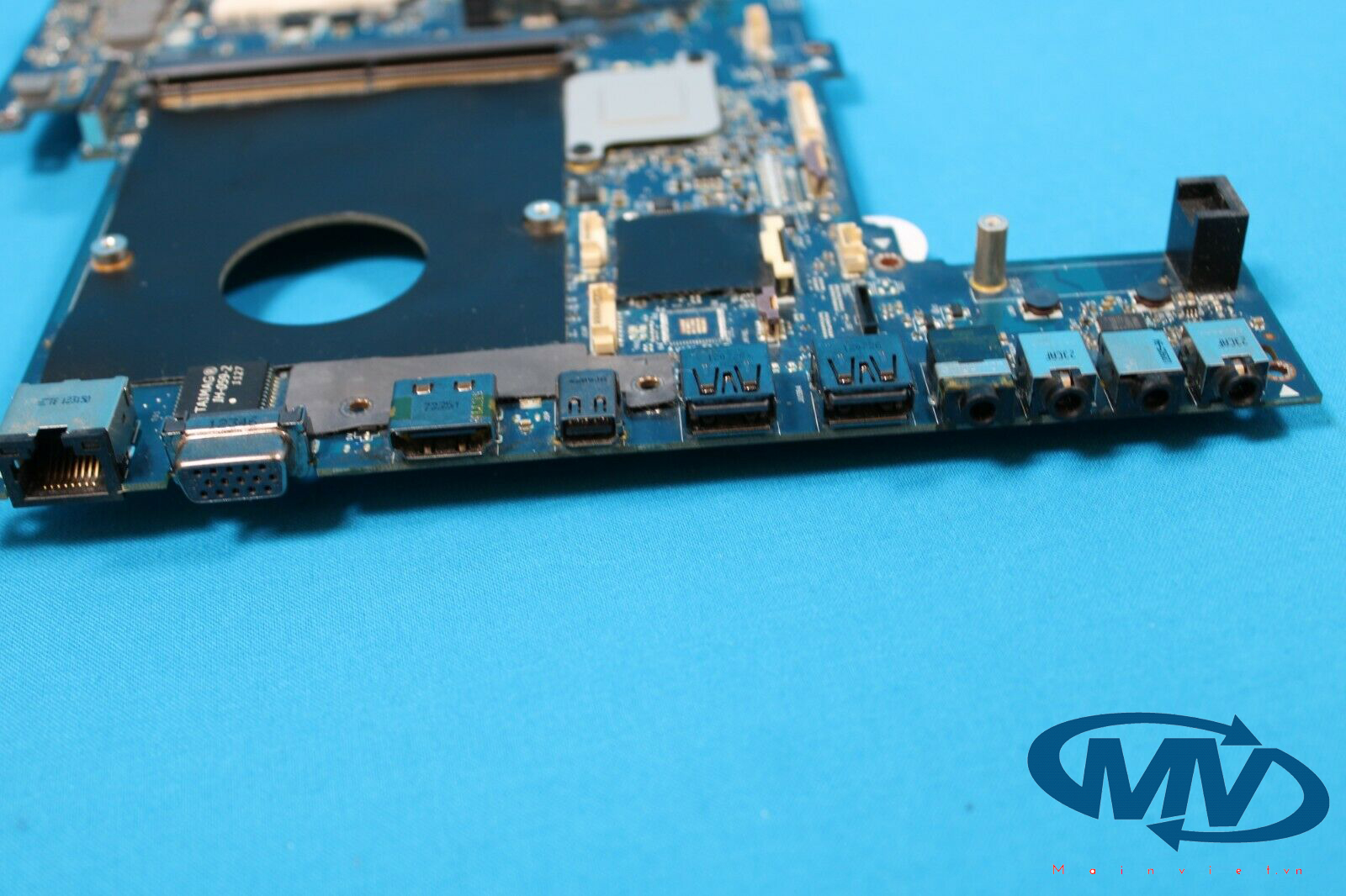 M18x R2 Backpack Main Dell Alienware M18X R2 - LA-8321P - SLJ8A / QM77