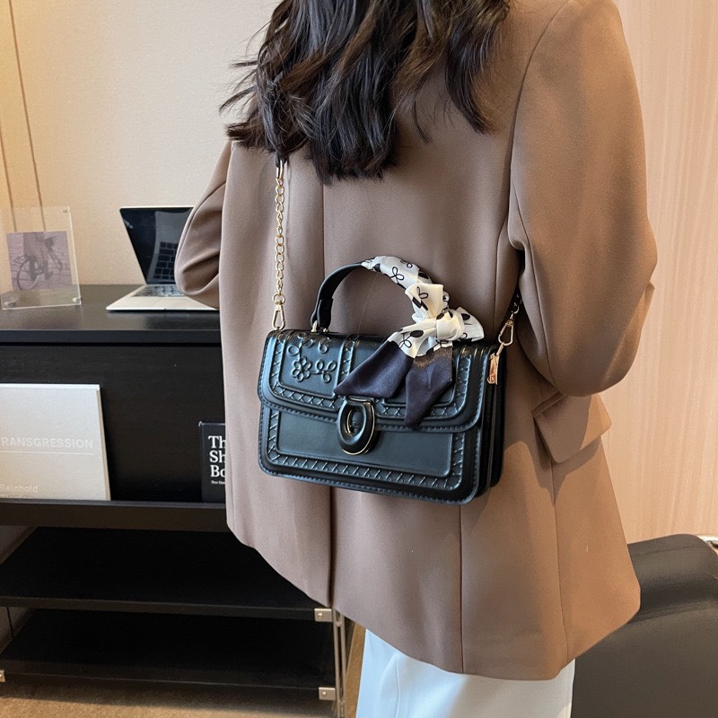 Túi Đeo Chéo Nữ Có Quai Xách - Giỏ Xách Kèm Khăn Lụa Mona - tt230353