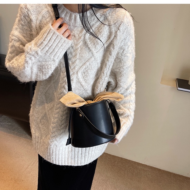 Túi Trụ Đeo Chéo Nữ - Giỏ Quai Xách Mona - tt231024