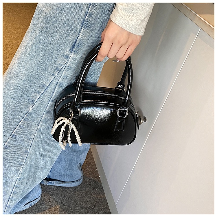 Túi Đeo Chéo Nữ Có Quai Xách - Giỏ Xách Mona - tt240720