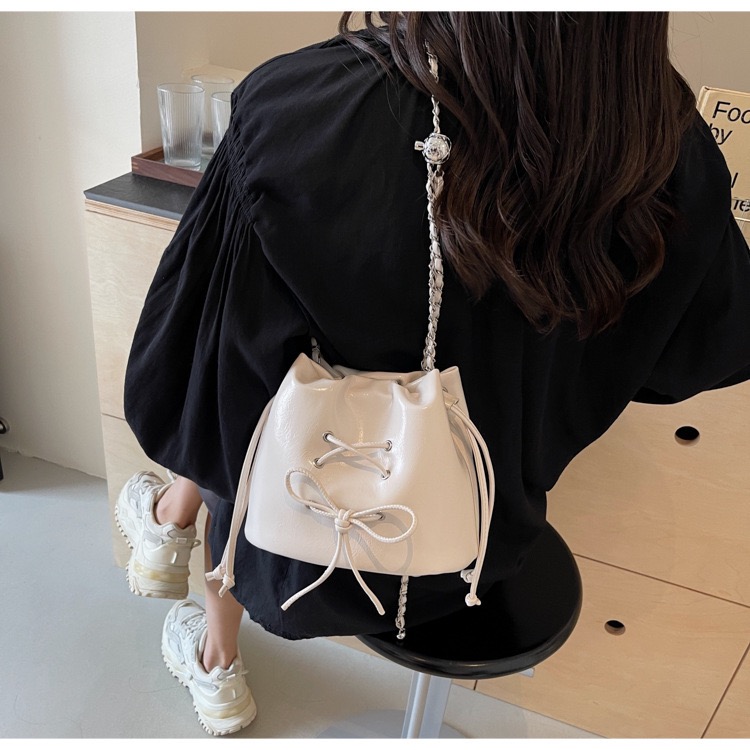 Túi Hộp Túi Ống Nữ - Giỏ Xách Đeo Chéo Mona - tt240724