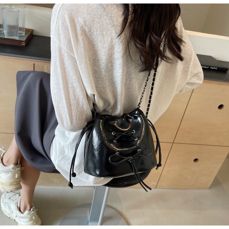 Túi Hộp Túi Ống Nữ - Giỏ Xách Đeo Chéo Mona - tt240724