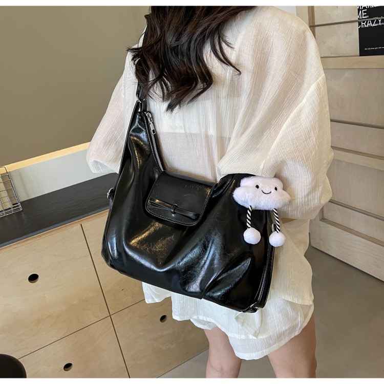 Túi Size To Đeo Vai Nữ - Giỏ Xách Đeo Chéo Mona - tt240725