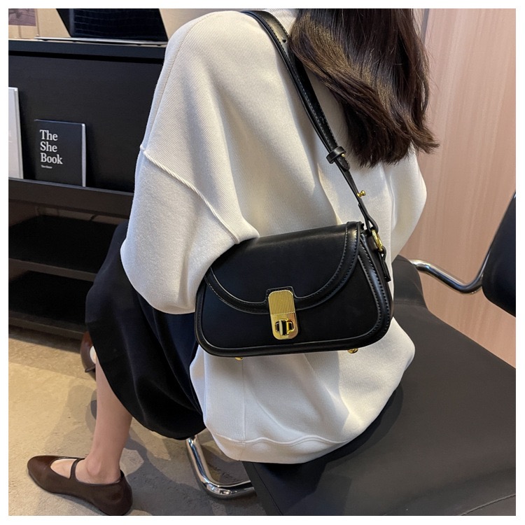 Túi Size To Đeo Vai Nữ - Giỏ Xách Đeo Chéo Mona - tt230343