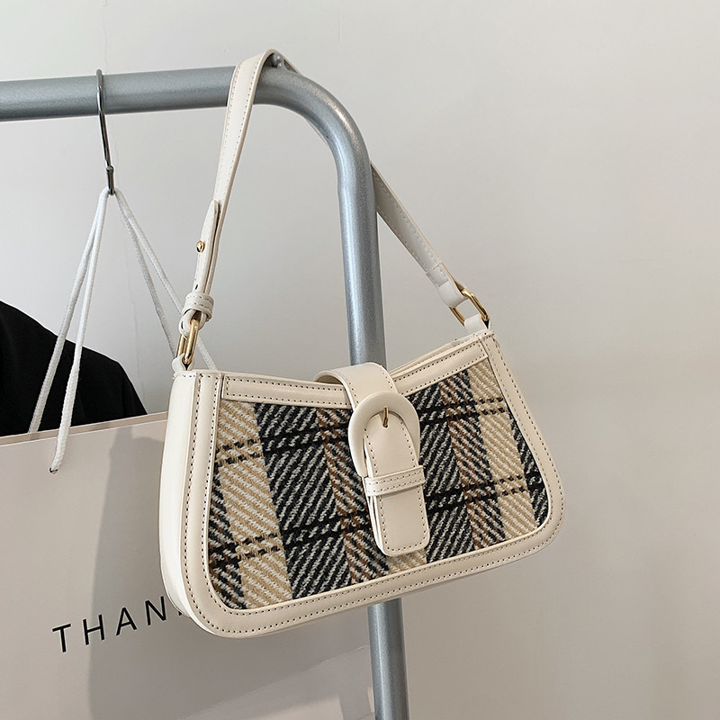 Túi Đeo Vai Chất Dạ Nữ - Giỏ Xách Đeo Chéo Mona - tt230152