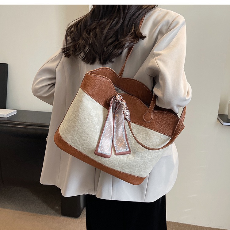 Túi Đeo Vai Nữ Size Lớn - Giỏ Xách To Mona - tt231172