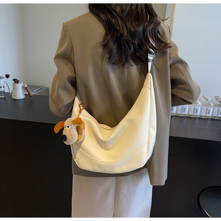 Túi Xách Nữ Size To Đeo Chéo - Giỏ Xách Lớn Kèm Thú Bông Mona - tt240903