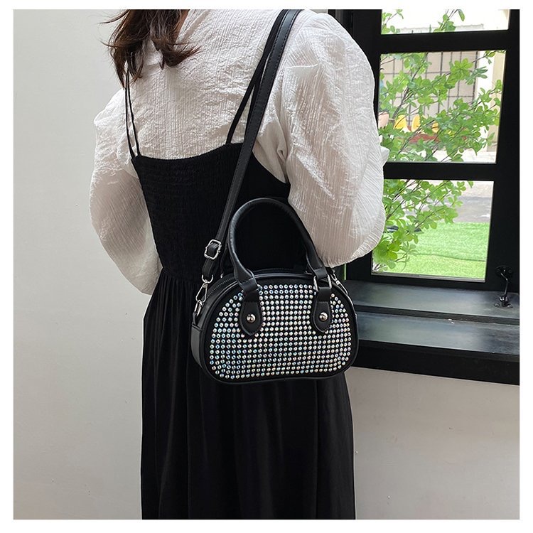 Túi Đeo Chéo Nữ Có Quai Xách - Giỏ Xách Đeo Vai Mona - tt230608