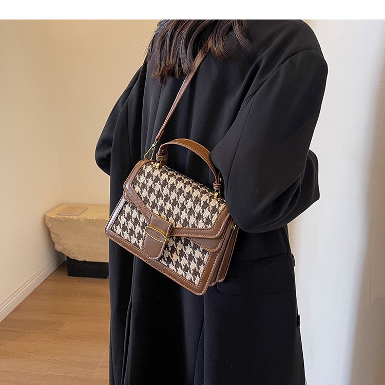 Túi Đeo Chéo Nữ - Giỏ Quai Xách Mona - tt231131