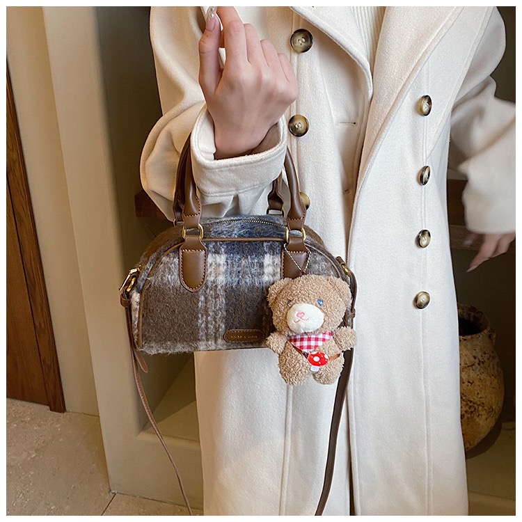 Túi Quai Xách Nữ - Giỏ Đeo Chéo Mona - tt231133