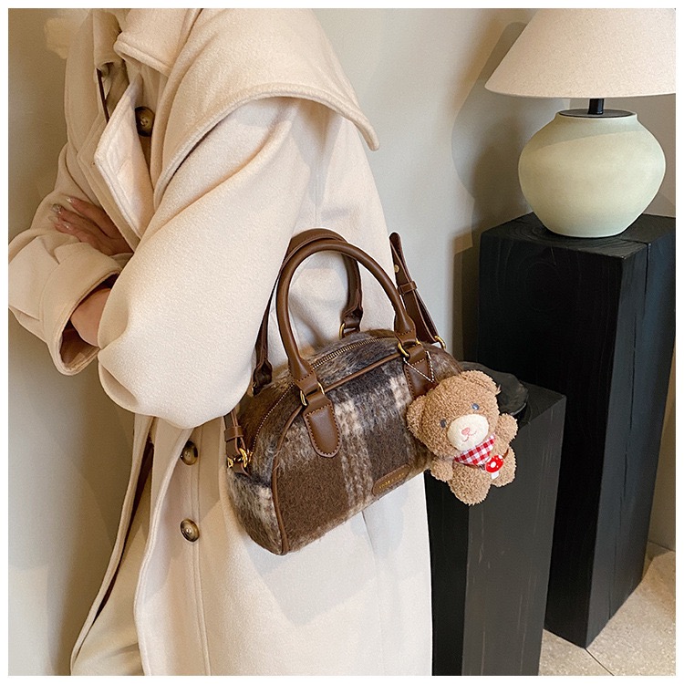 Túi Quai Xách Nữ - Giỏ Đeo Chéo Mona - tt231133