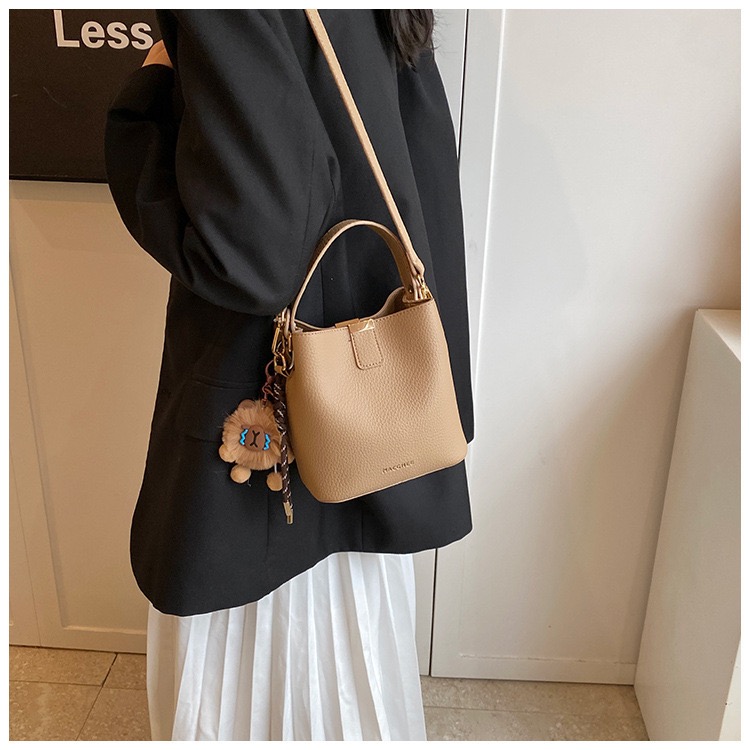 Túi Đeo Chéo Nữ - Giỏ Quai Xách Mona - tt240922