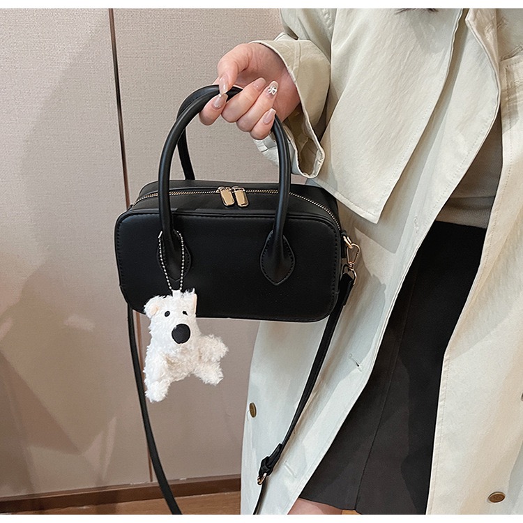 Túi Đeo Chéo Nữ Kèm Móc Đeo Túi - Giỏ Quai Xách Đeo Vai Mona - tt240923