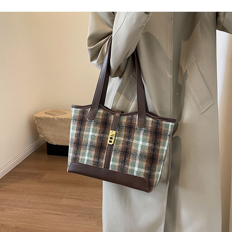 Túi Đeo Vai Size To - Giỏ Xách Lớn Mona - tt231141