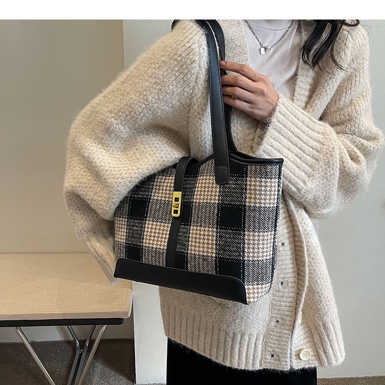 Túi Đeo Vai Size To - Giỏ Xách Lớn Mona - tt231141