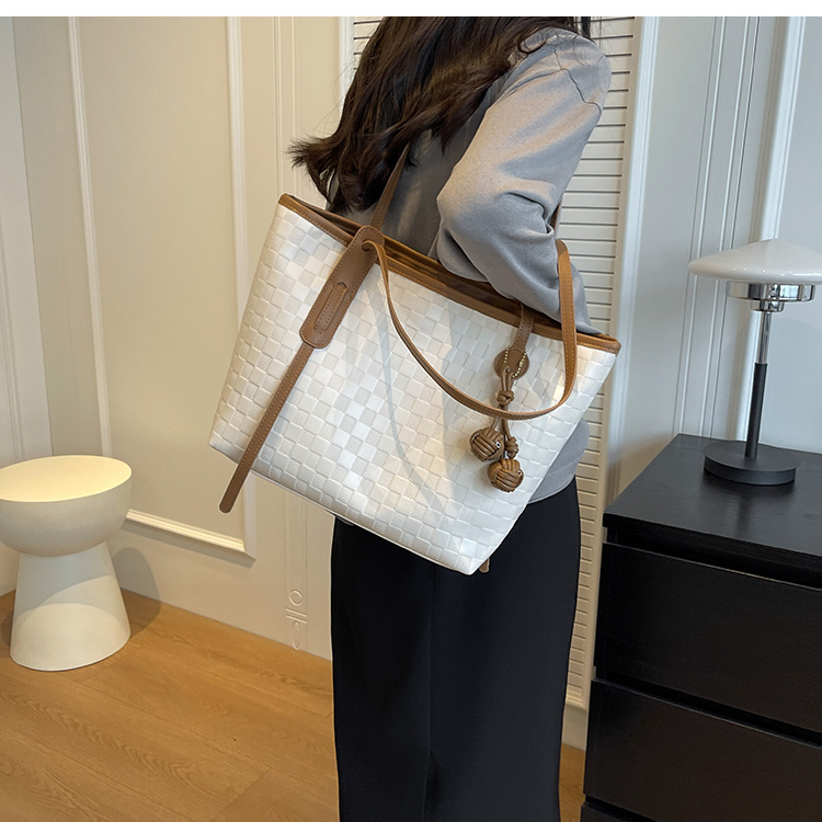 Túi Đeo Vai Nữ Size Lớn - Giỏ Xách To Mona - tt230729