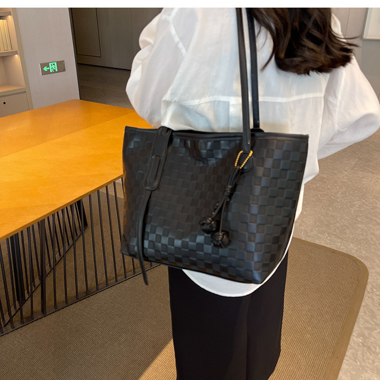 Túi Đeo Vai Nữ Size Lớn - Giỏ Xách To Mona - tt230729