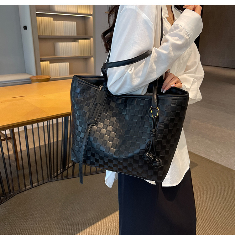 Túi Đeo Vai Nữ Size Lớn - Giỏ Xách To Mona - tt230729