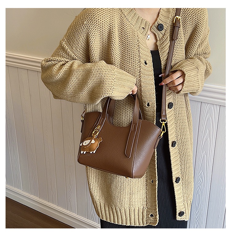 Túi Đeo Chéo Nữ Có Quai Xách - Giỏ Xách Đeo Vai Mona - tt240303